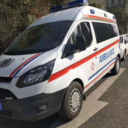 平山品质救护车出租,为您的健康出行负责